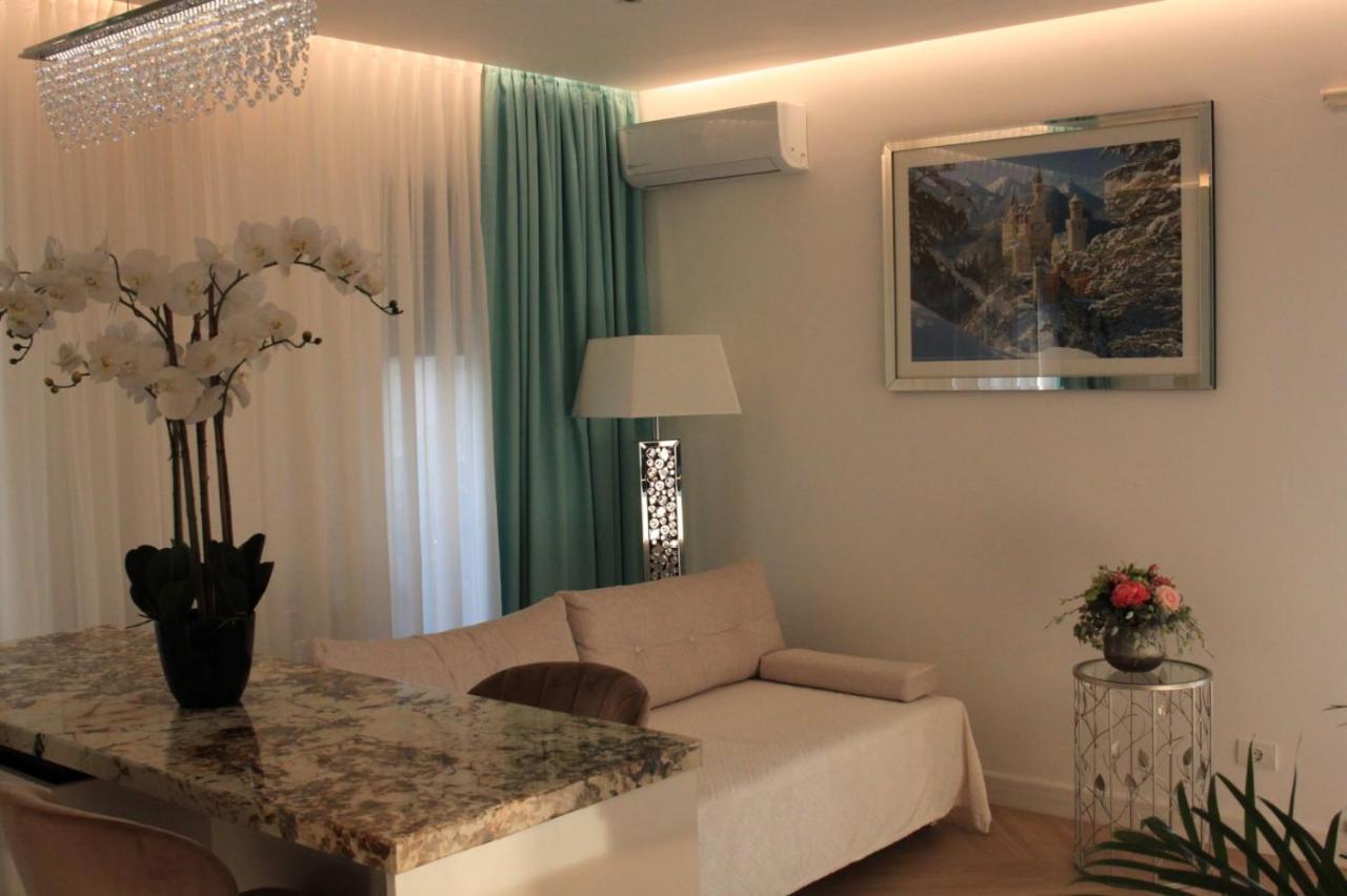 Grozavesti Luxury Apartment With 2 Rooms Bucureşti Ngoại thất bức ảnh